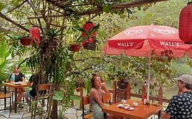 Hoalu Ecolodge Homestay